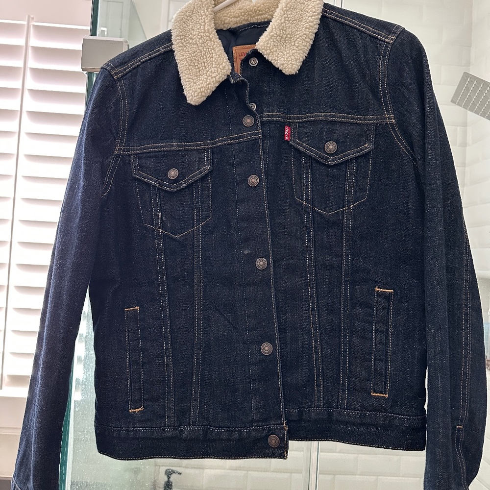 Levi Dark Denim Trucker Jacket with Sherpa collar